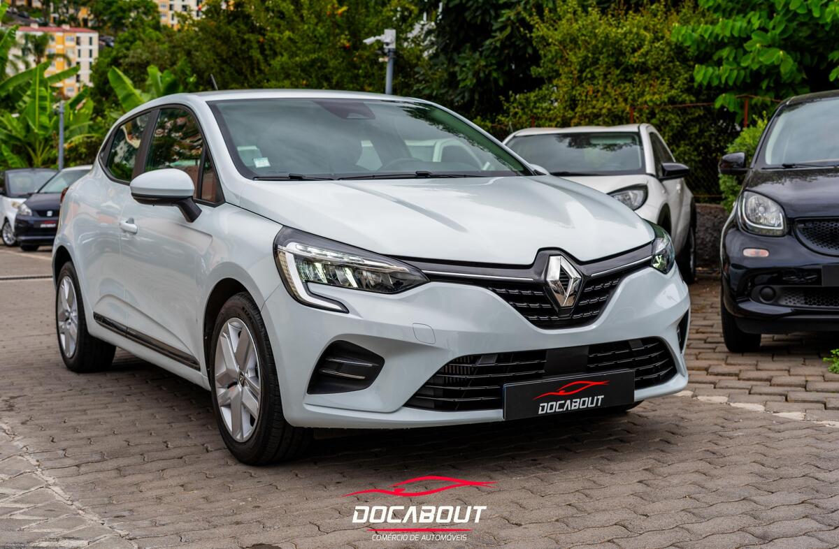 RENAULT Clio 1.0 TCe Exclusive