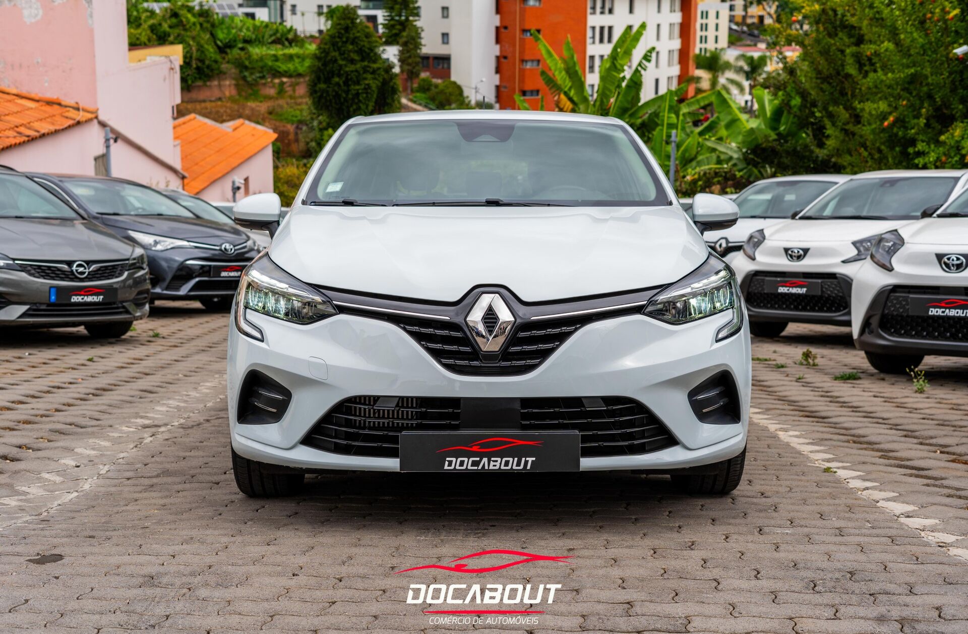 RENAULT Clio 1.0 TCe Exclusive