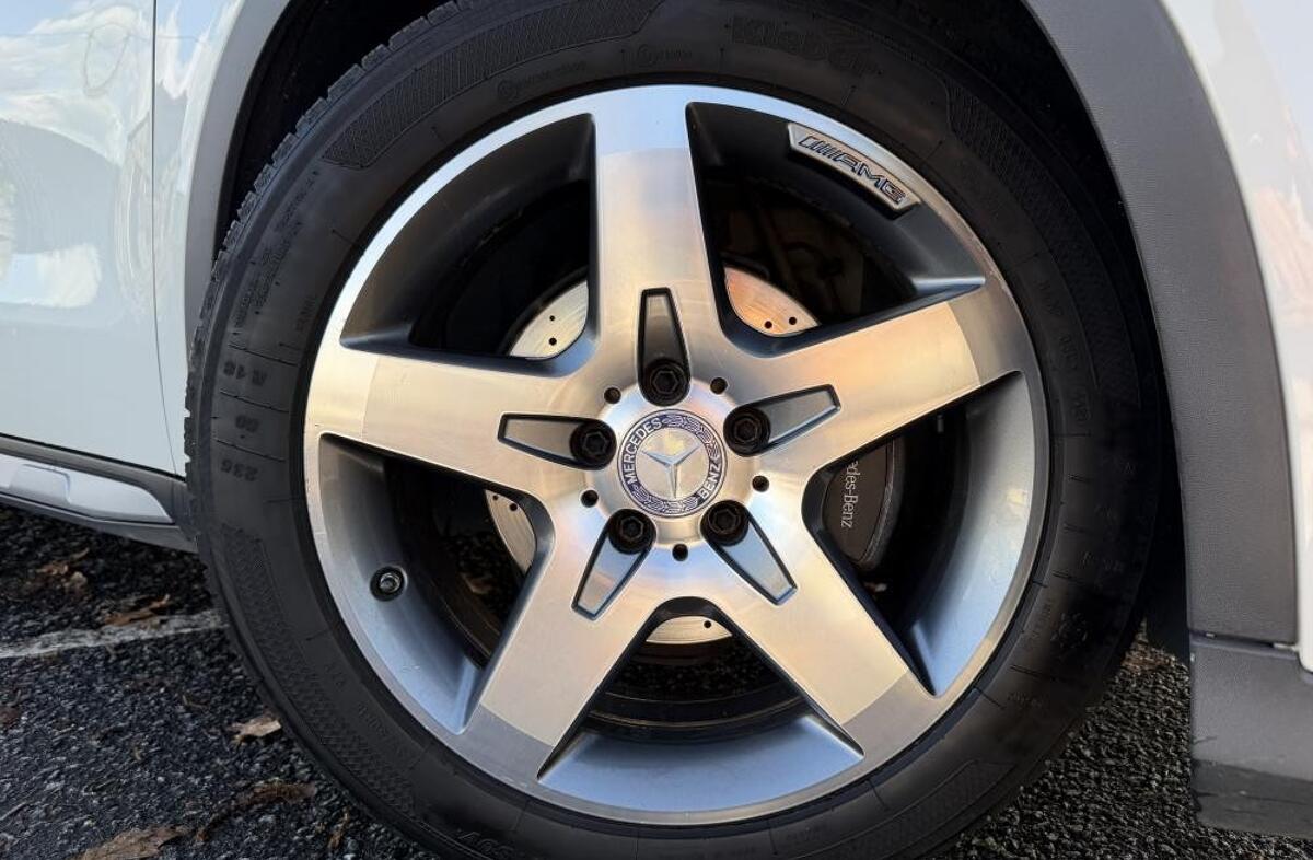 MERCEDES Classe GLA GLA 180 CDi AMG Line Aut.