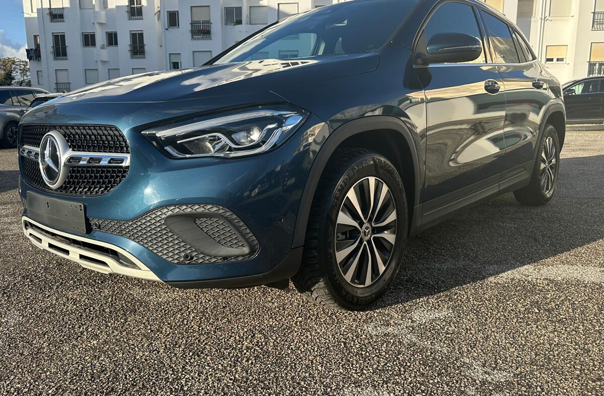 MERCEDES Classe GLA GLA 250 e Style