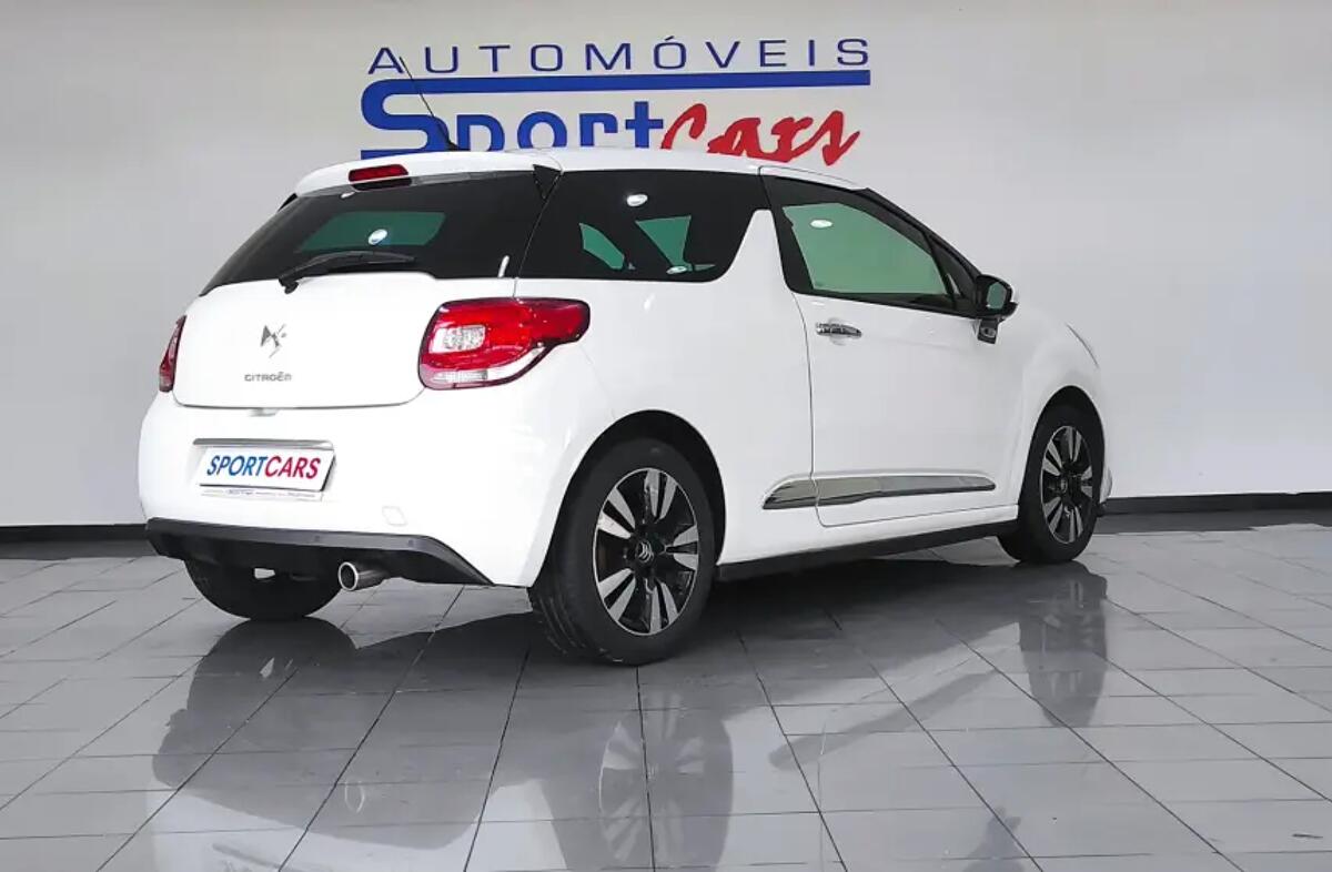 CITROEN DS 3 1.6 e-HDi Airdream Sport Chic