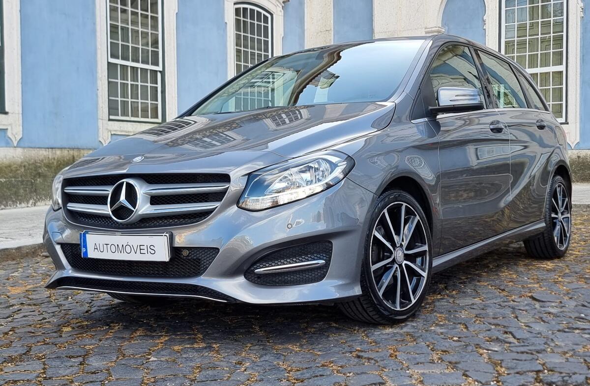 MERCEDES Classe B B 180 Urban
