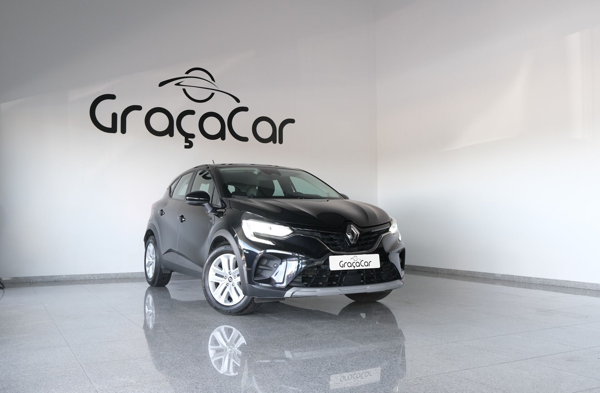 RENAULT Captur 1.0 TCe Exclusive