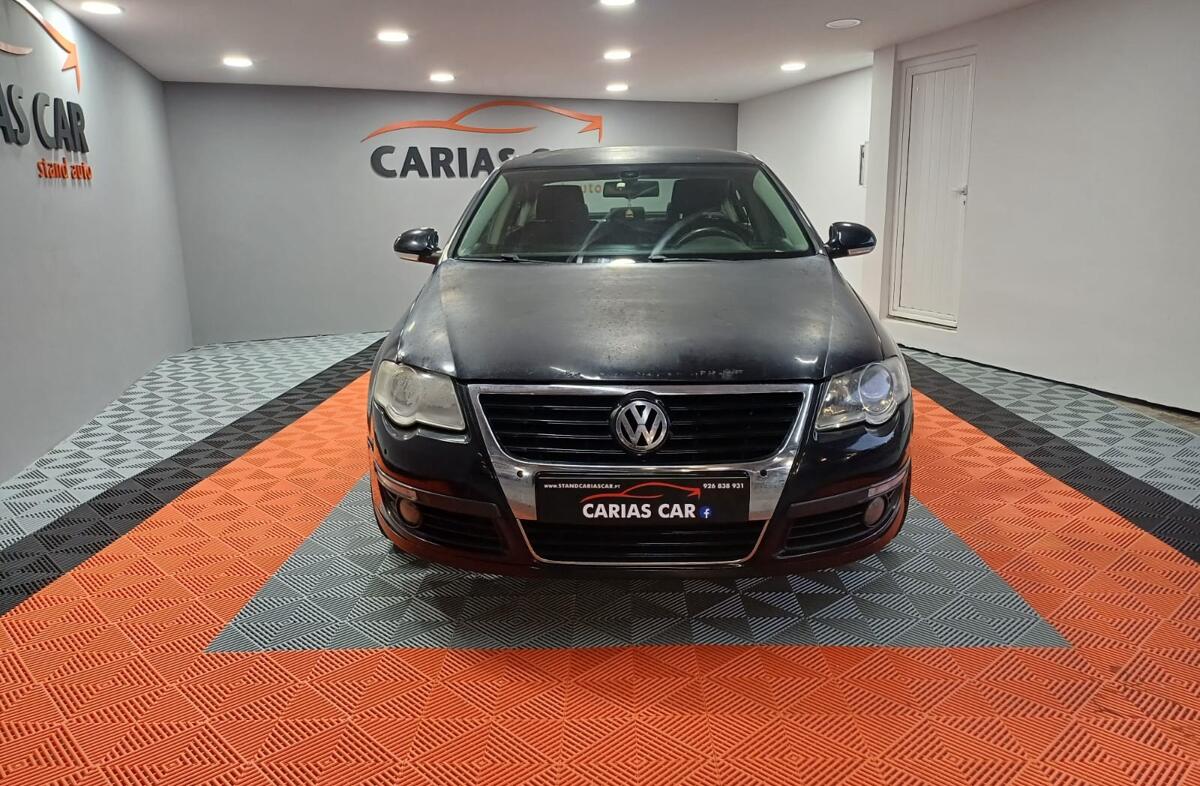 VOLKSWAGEN Passat 2.0 TDi Confortline