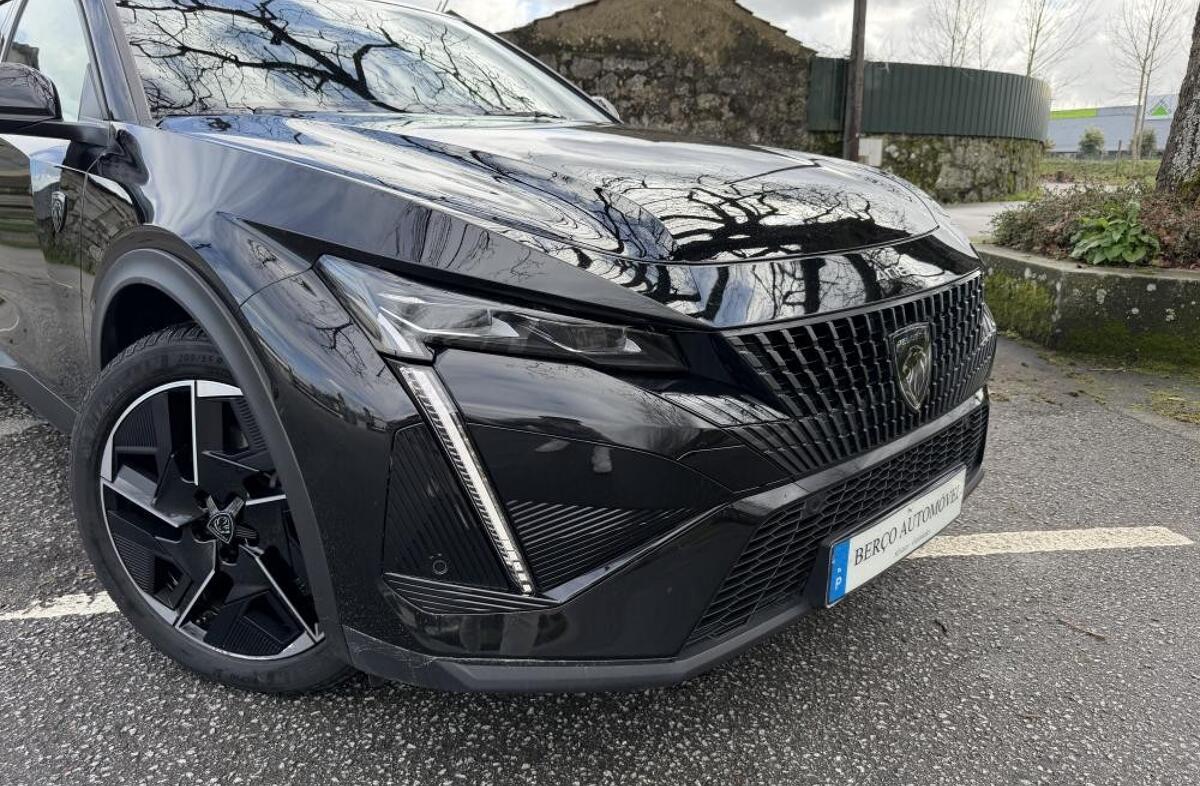 PEUGEOT 408 1.2 PureTech GT EAT8