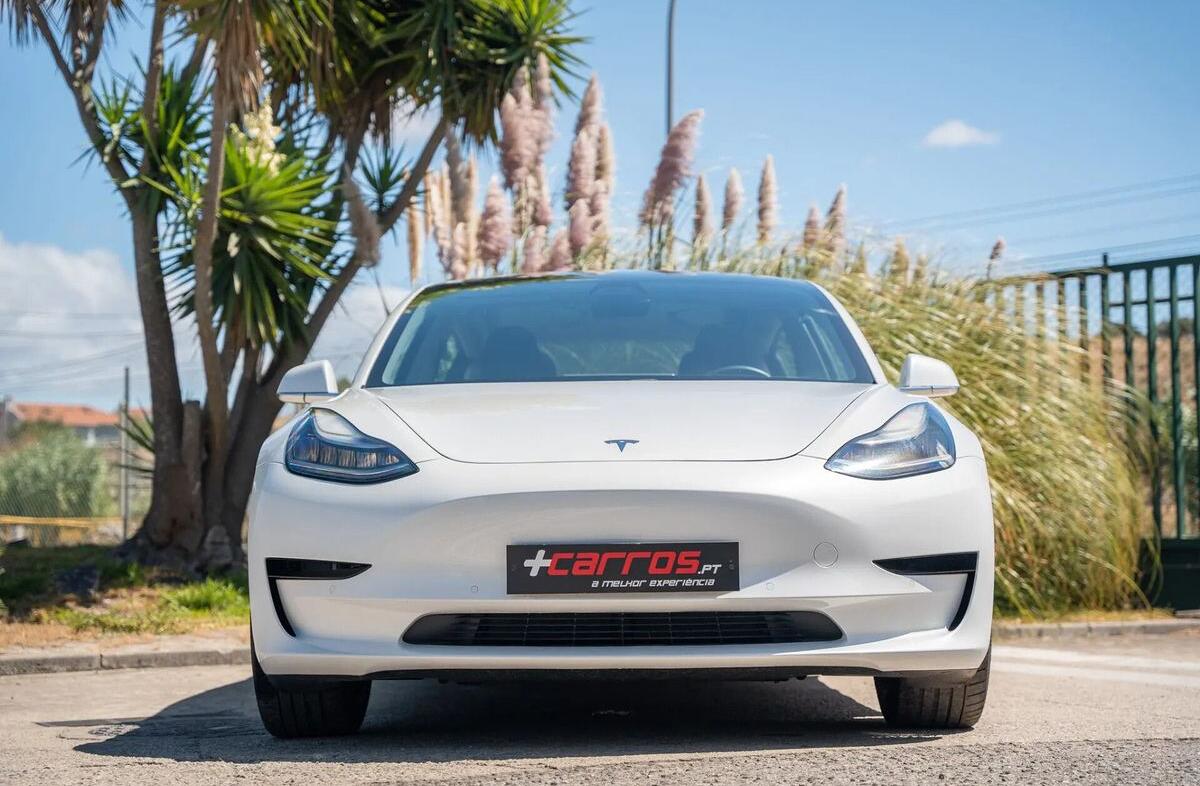 TESLA Model 3 Standard Range Plus RWD