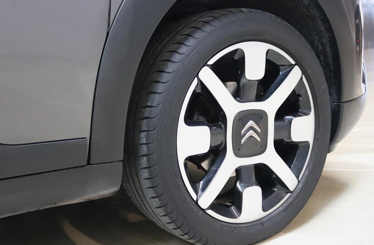 CITROEN C4 Cactus 1.5 BlueHDi Shine