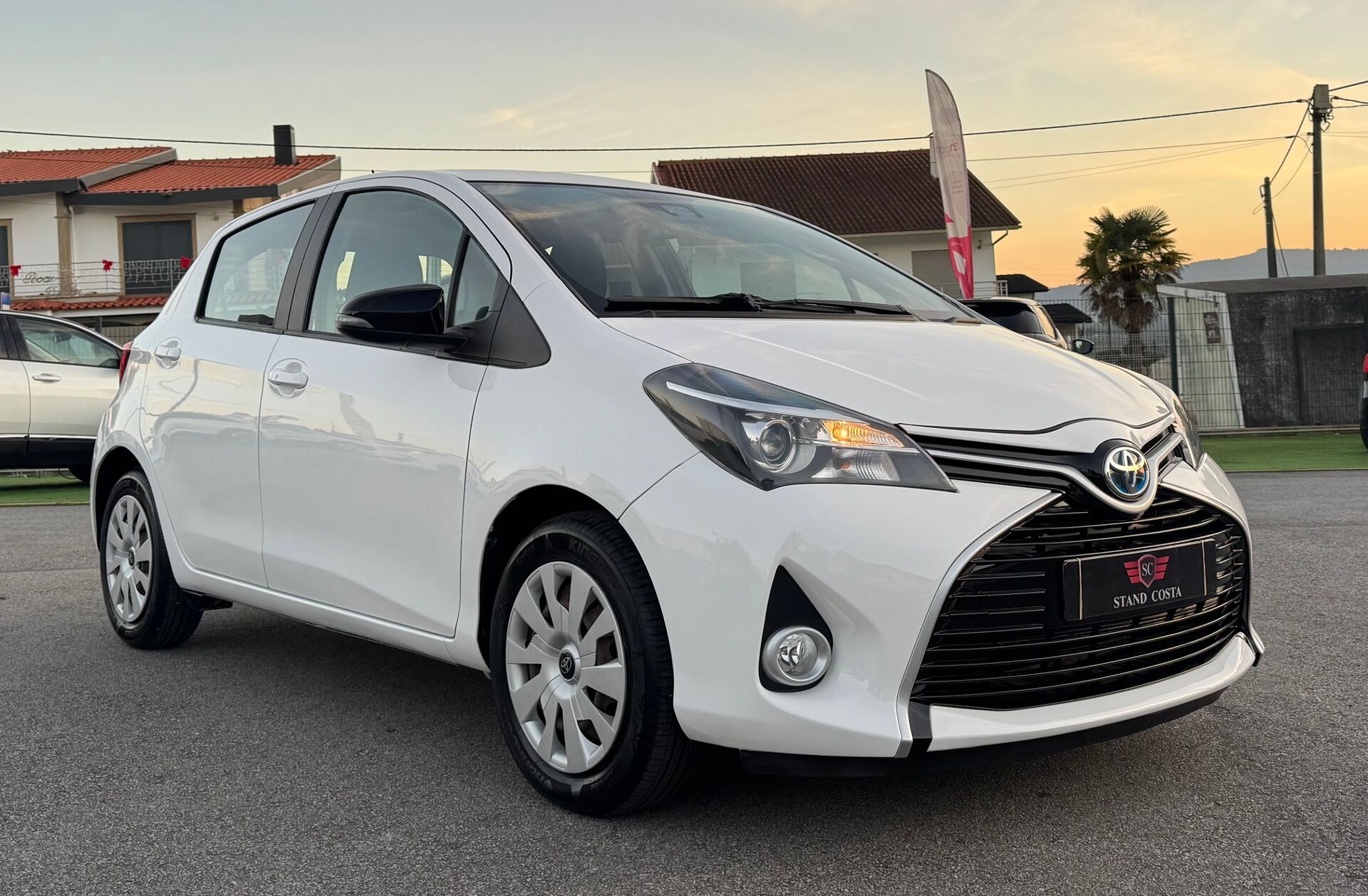 TOYOTA Yaris 1.5 HSD Comfort
