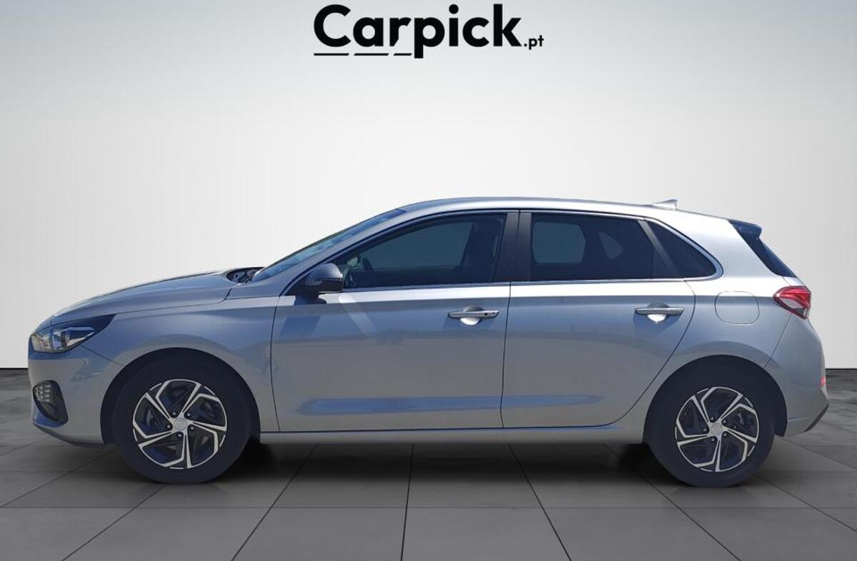 HYUNDAI i30 1.0 T-GDi Style Plus