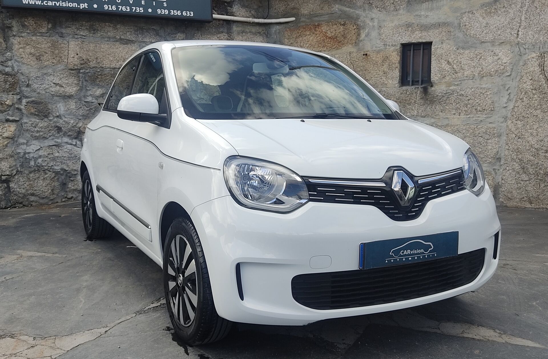 RENAULT Twingo 1.0 SCe Intens
