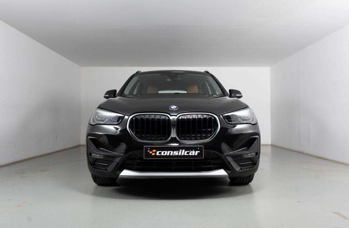 BMW X1 25 e xDrive Corporate Edition