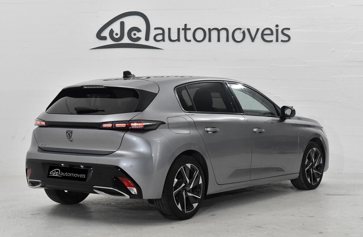 PEUGEOT 308 1.2 PureTech Allure