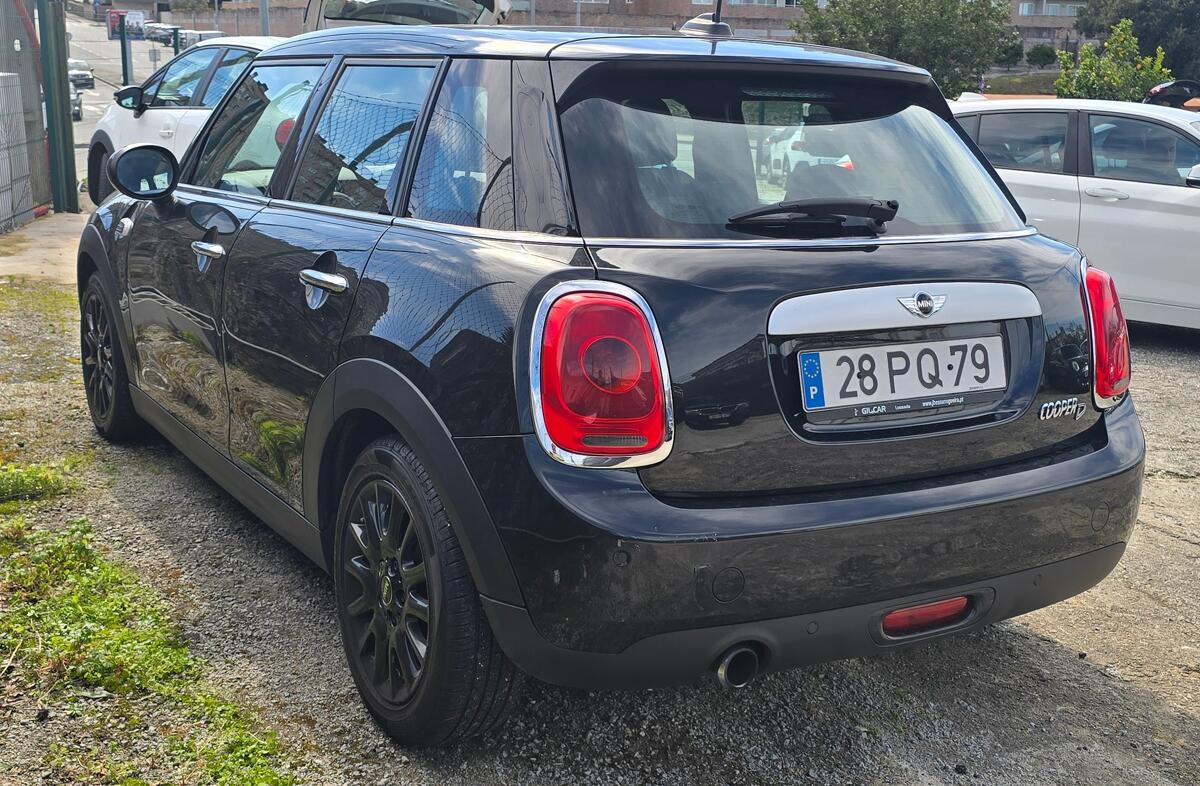 MINI Mini Cooper D