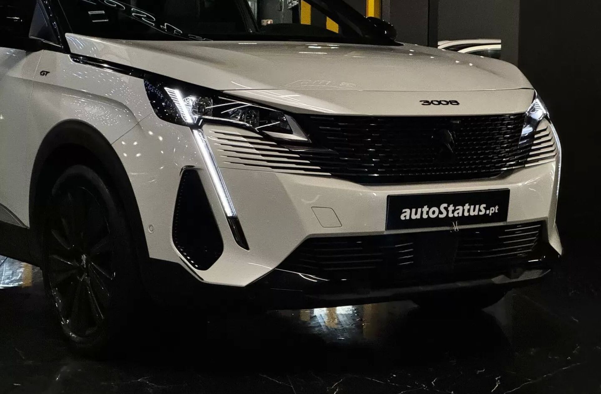 PEUGEOT 3008 1.5 BlueHDi GT EAT8