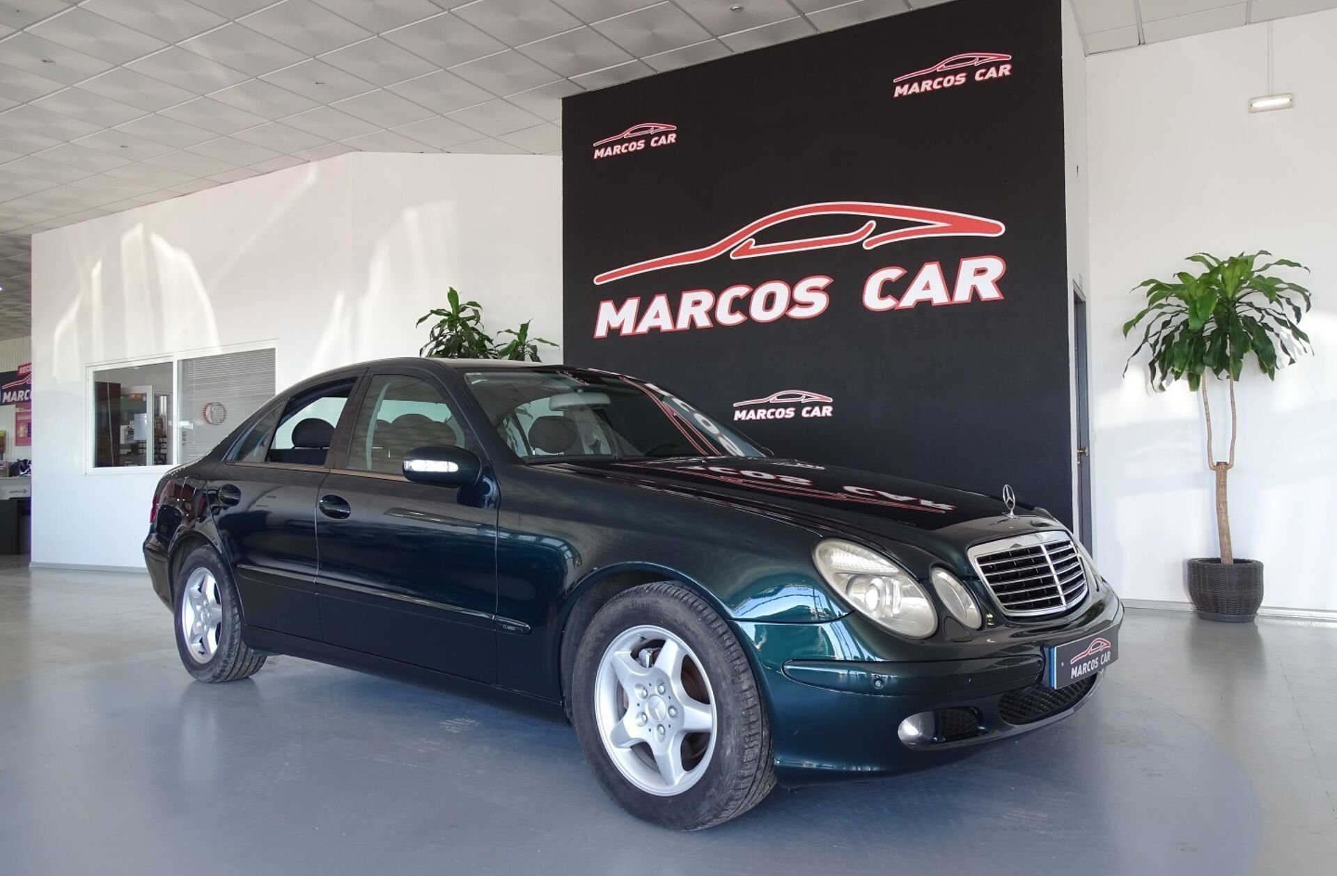 MERCEDES Classe E E 220 CDi Avantgarde