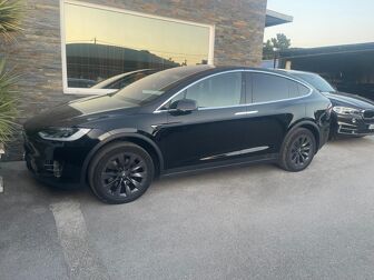 TESLA Model X 75X