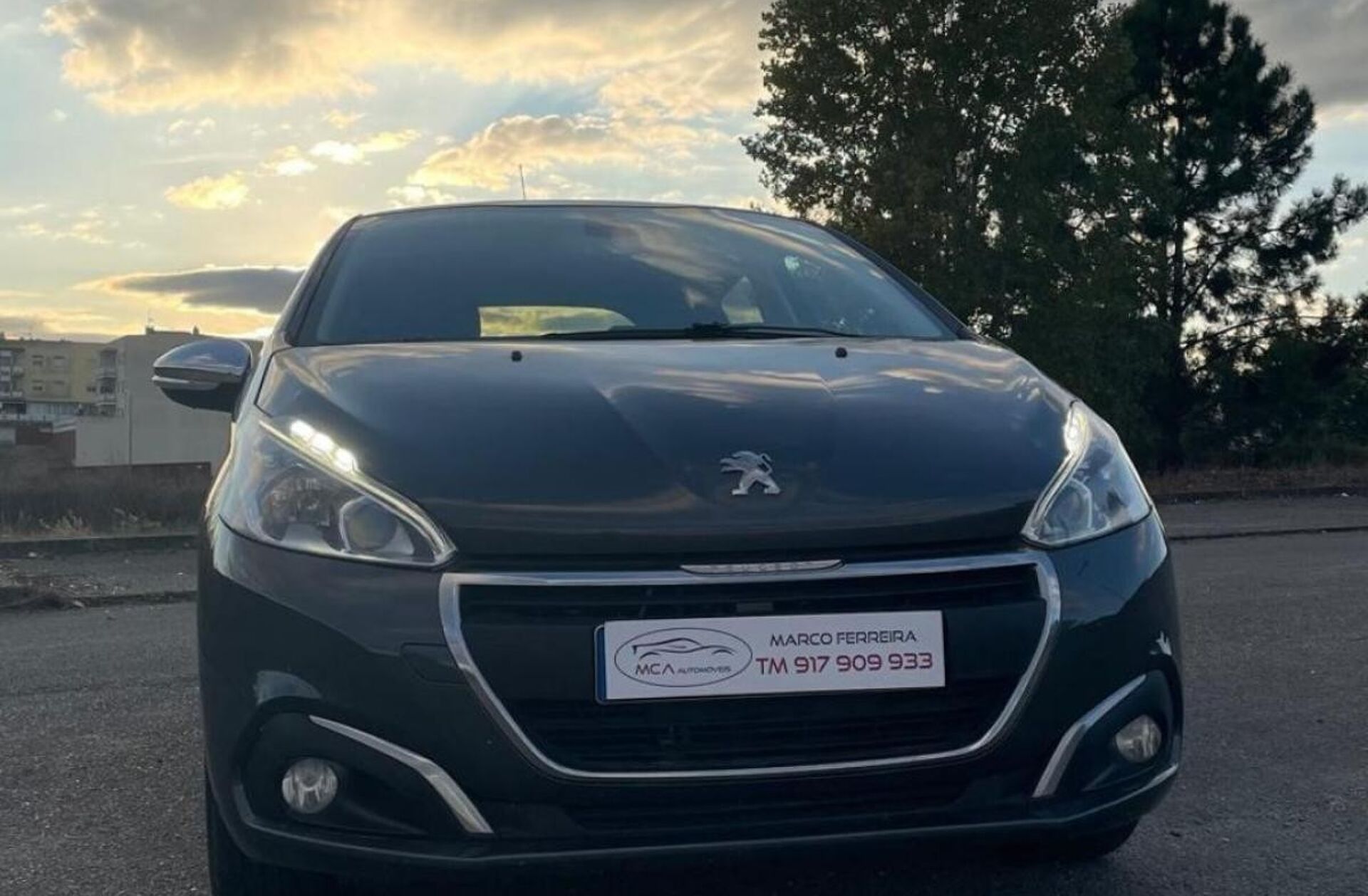 PEUGEOT 208 1.2 PureTech Style