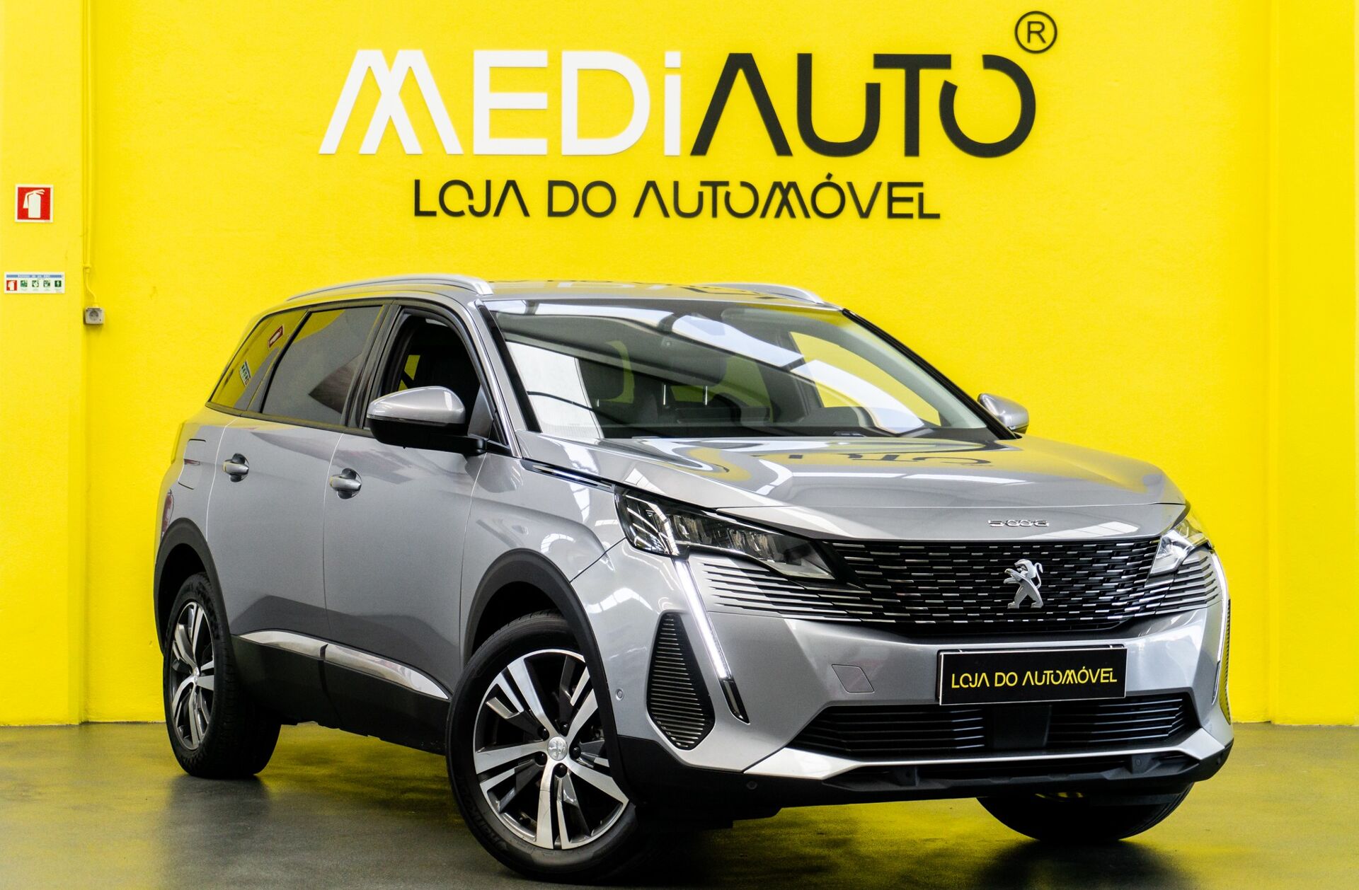 PEUGEOT 5008 1.2 PureTech Allure EAT8