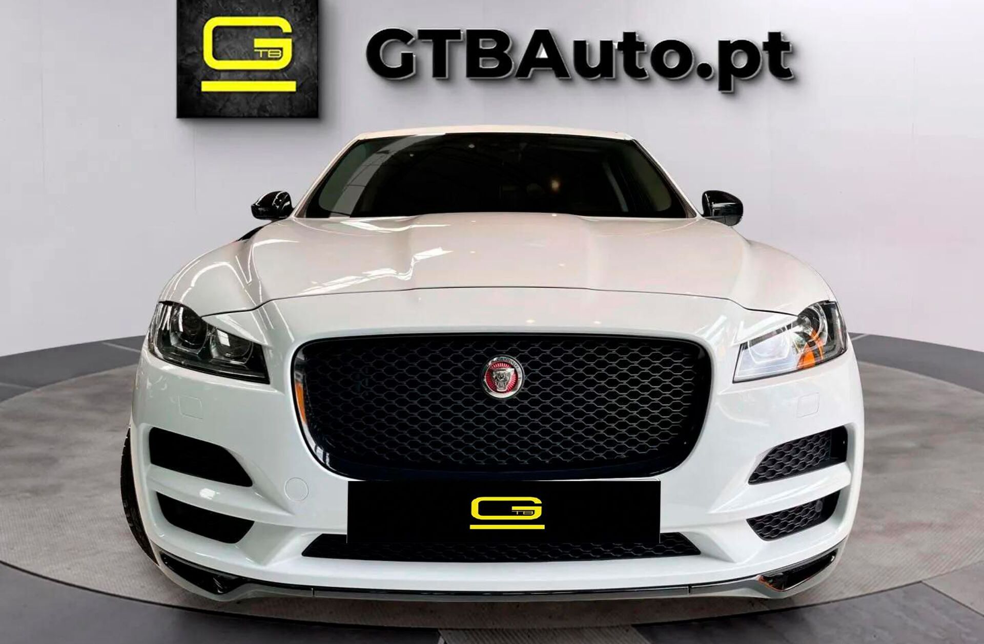 JAGUAR F-Pace 2.0 D165 AWD