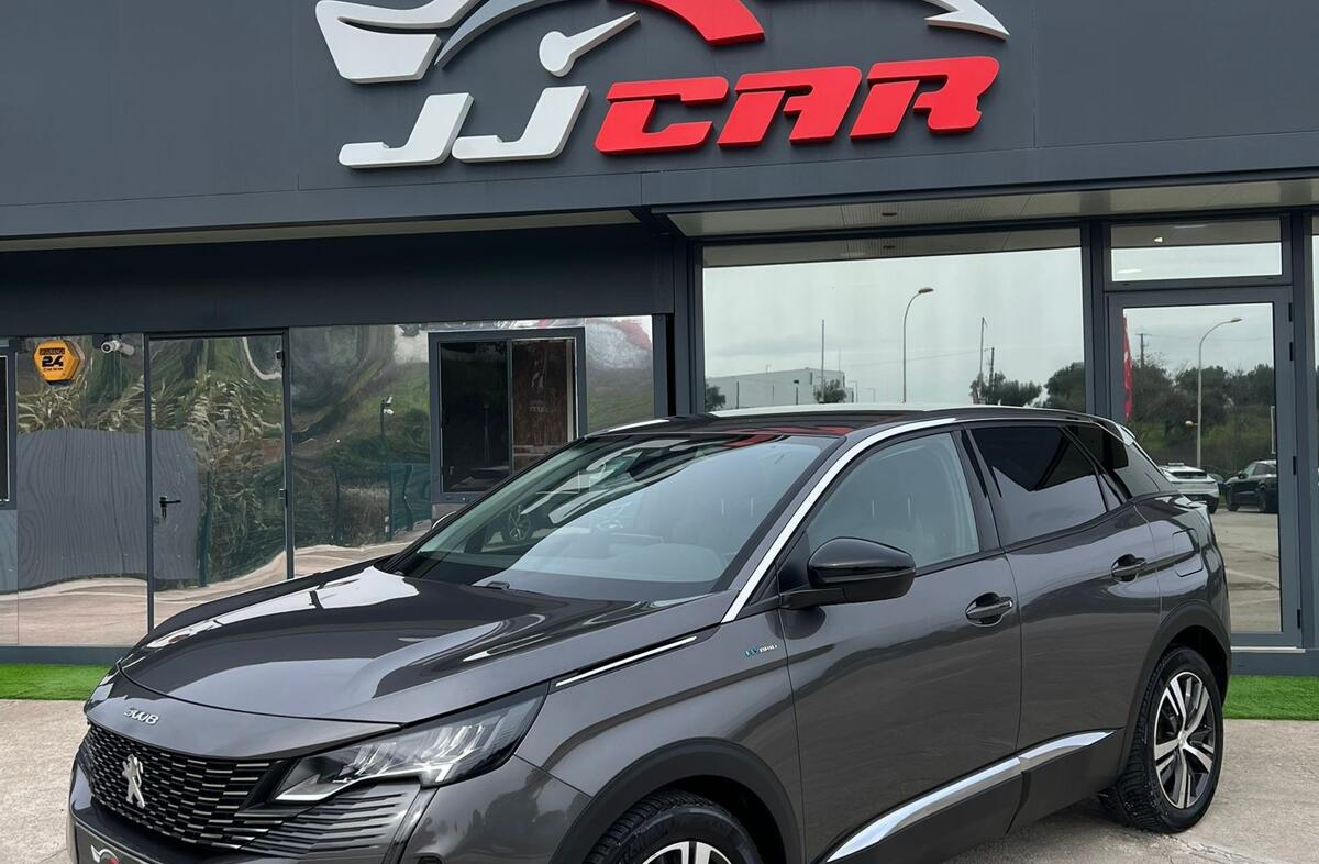 PEUGEOT 3008 1.6 Hybrid Allure e-EAT8