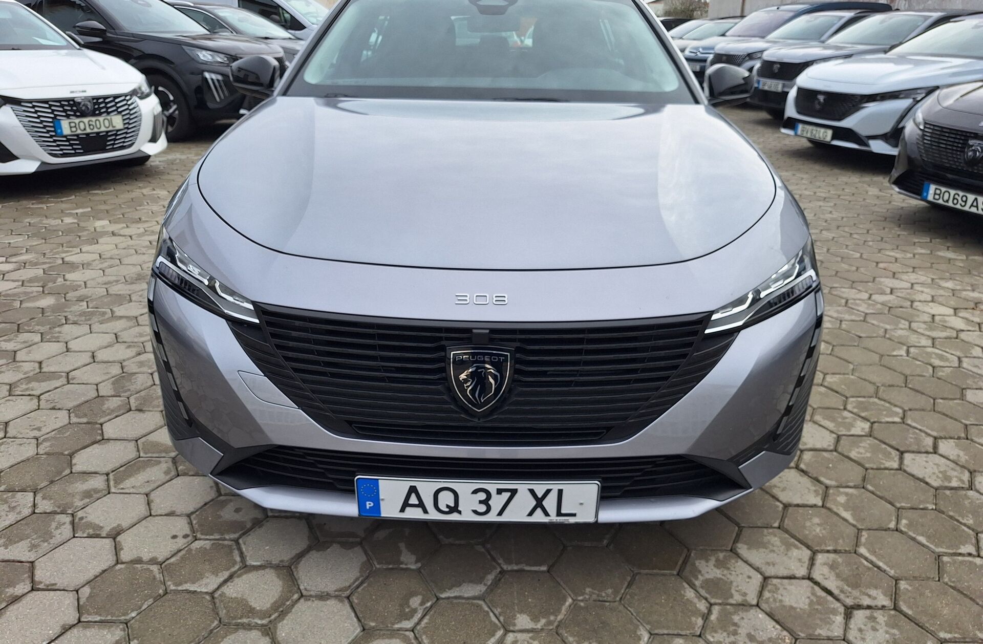 PEUGEOT 308 1.2 PureTech Active Pack
