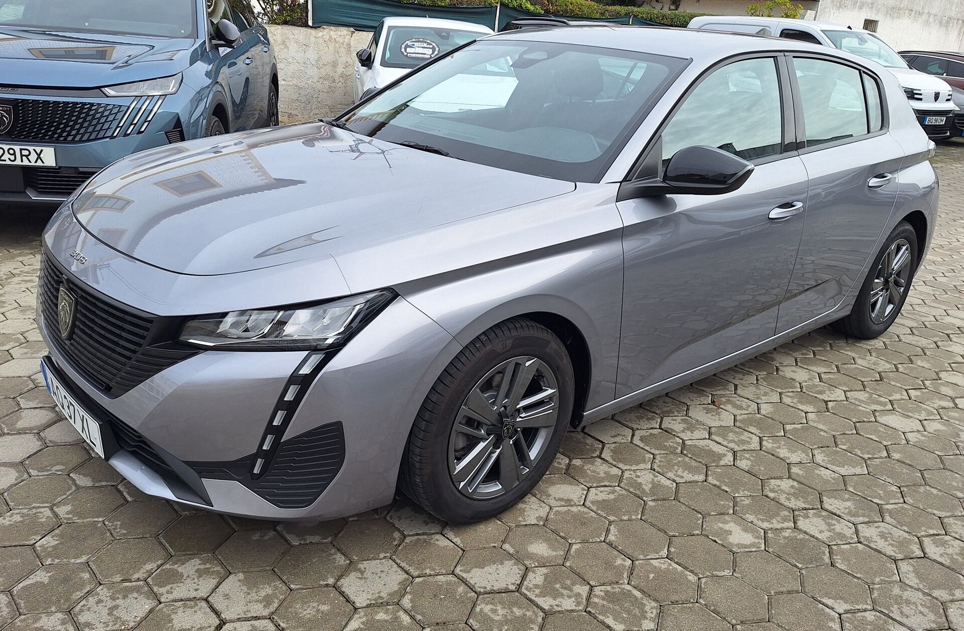 PEUGEOT 308 1.2 PureTech Active Pack