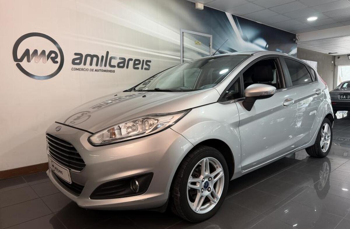 FORD Fiesta 1.0 Ti-VCT Titanium