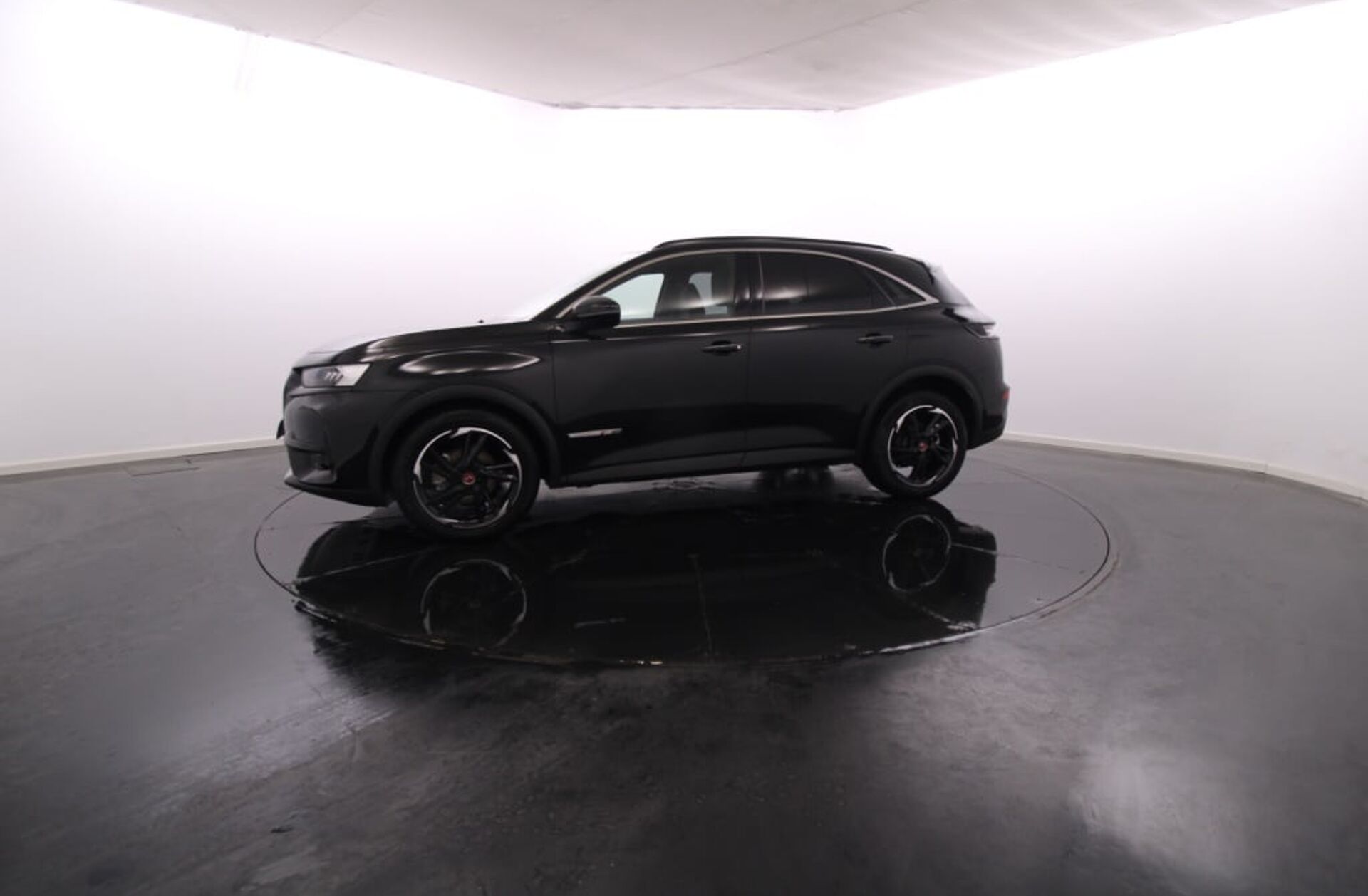 DS DS 7 CB 2.0 BlueHDi Performance Line EAT8