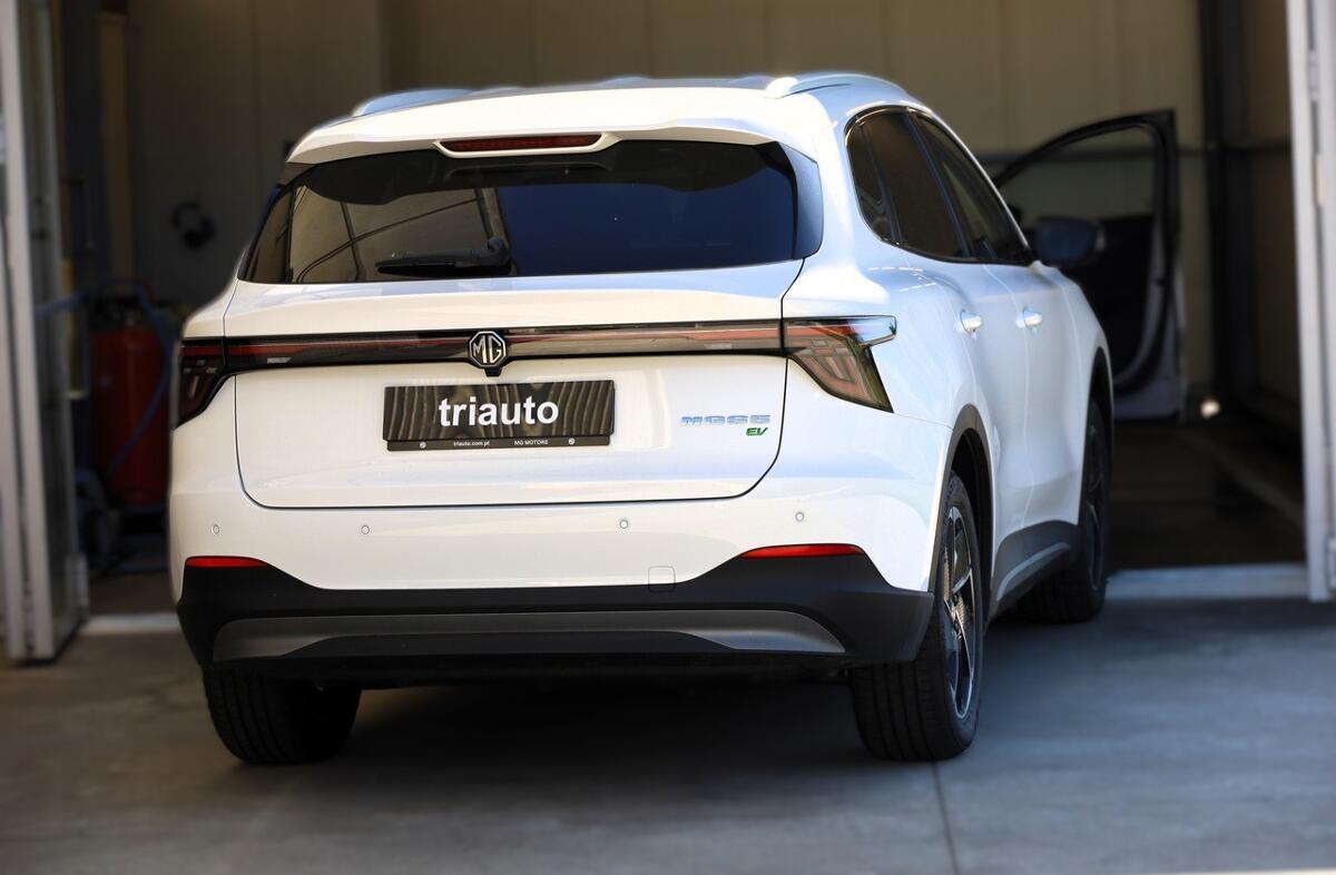 MG ZS 72.6 kWh Luxury