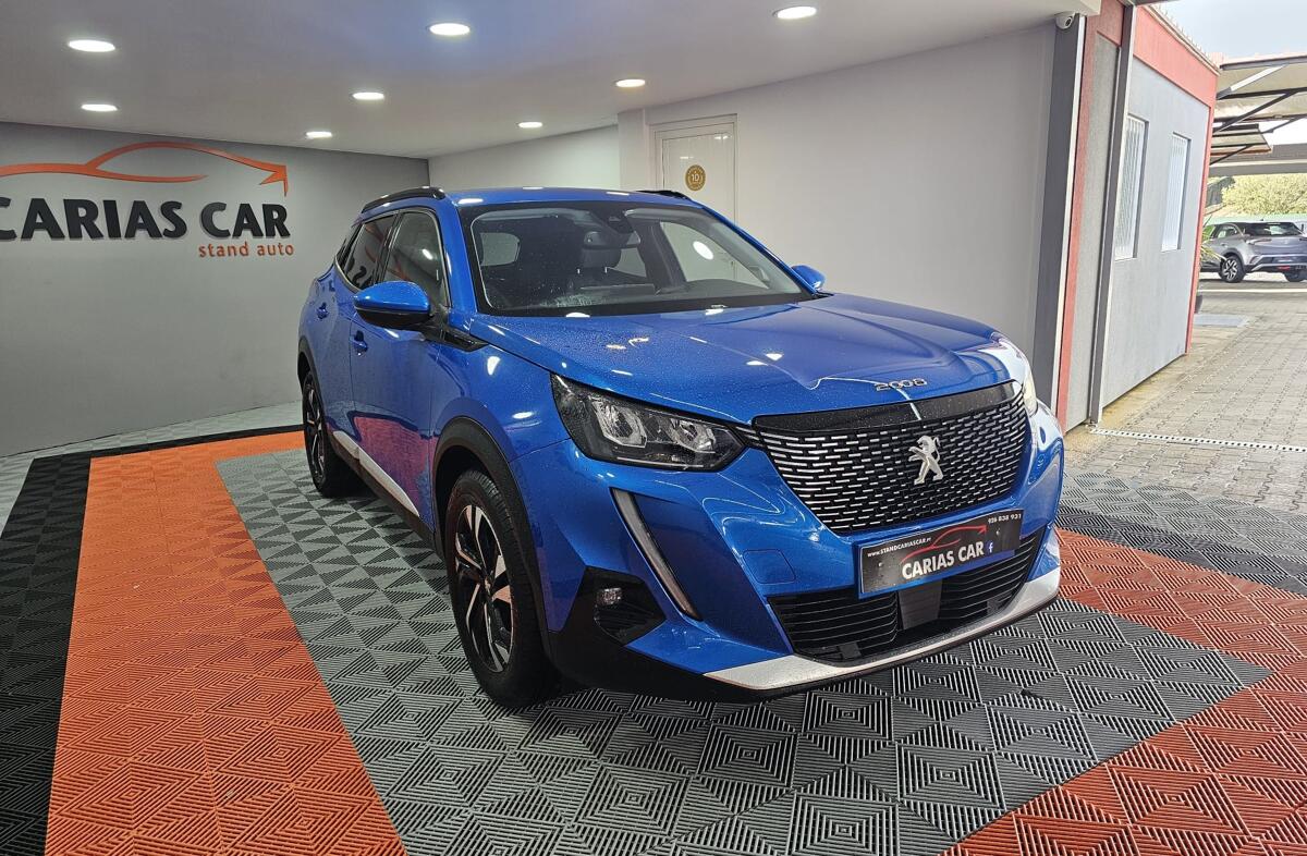 PEUGEOT 2008 1.2 PureTech Allure Pack