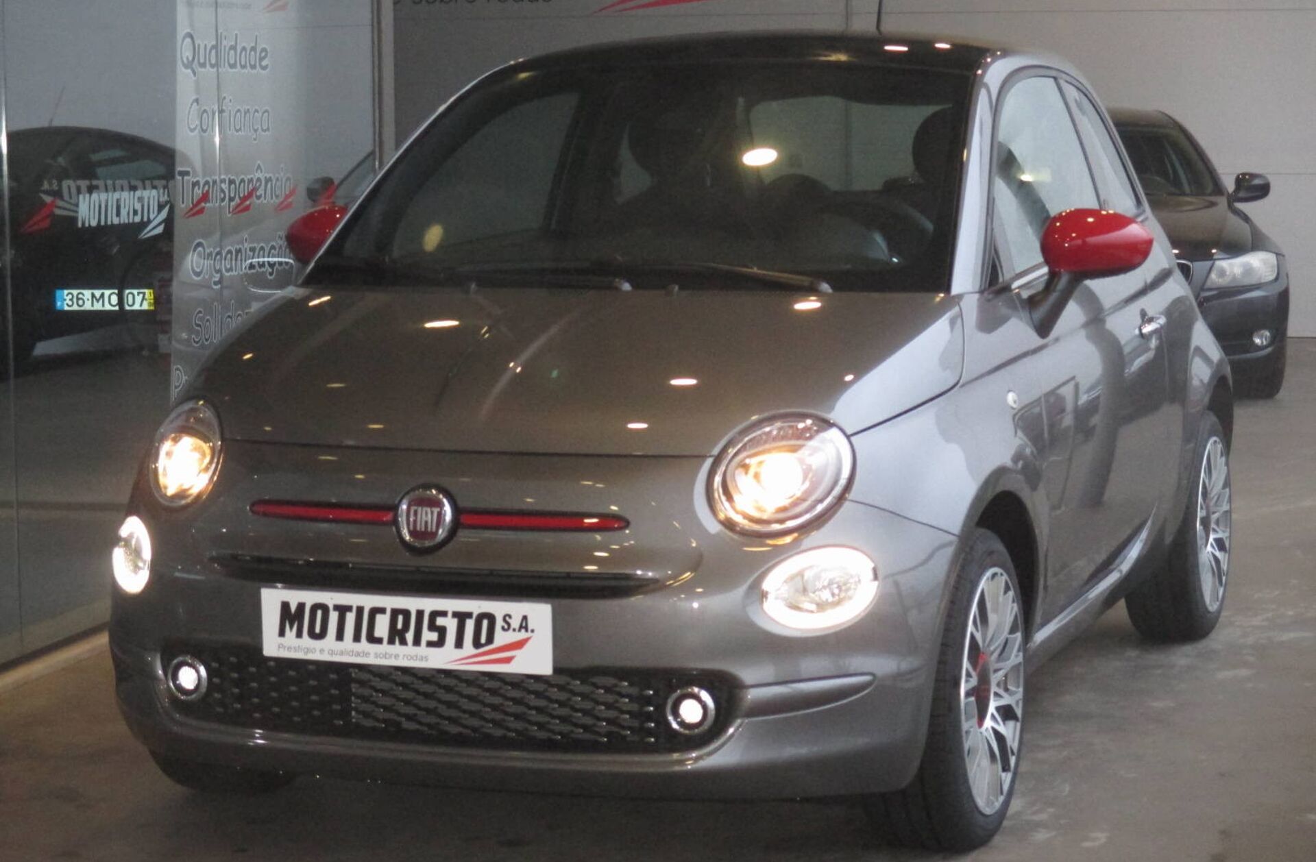 FIAT 500 1.0 Hybrid (RED)