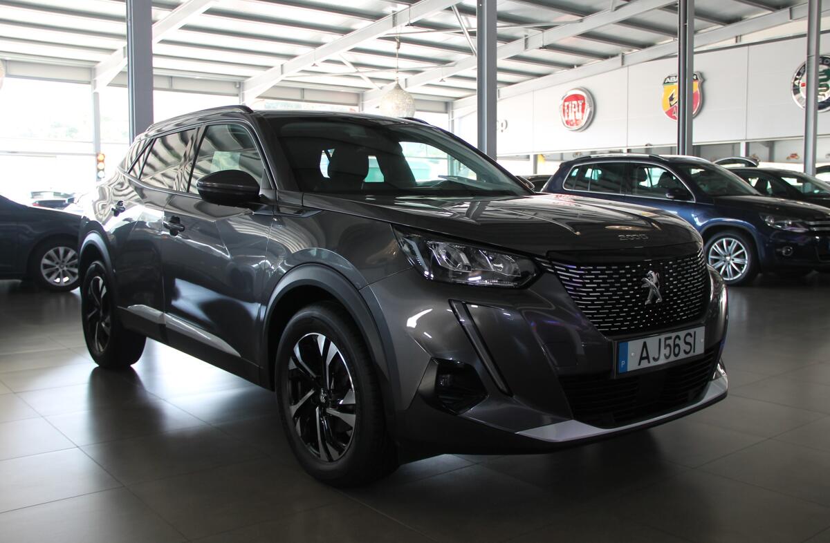 PEUGEOT 2008 1.5 BlueHDi Active Pack