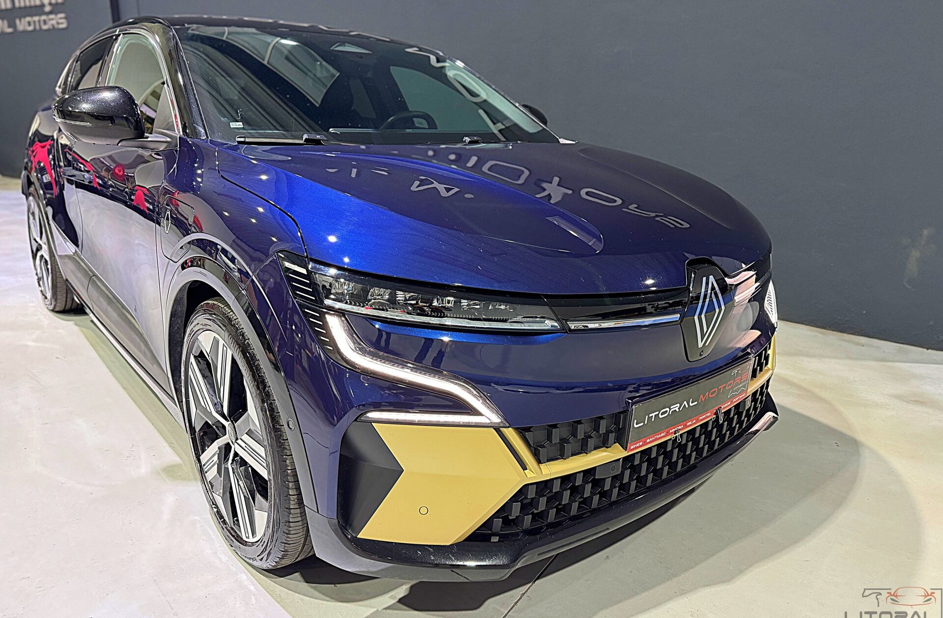 RENAULT Mégane E-Tech EV60 Iconic Optimum Charge