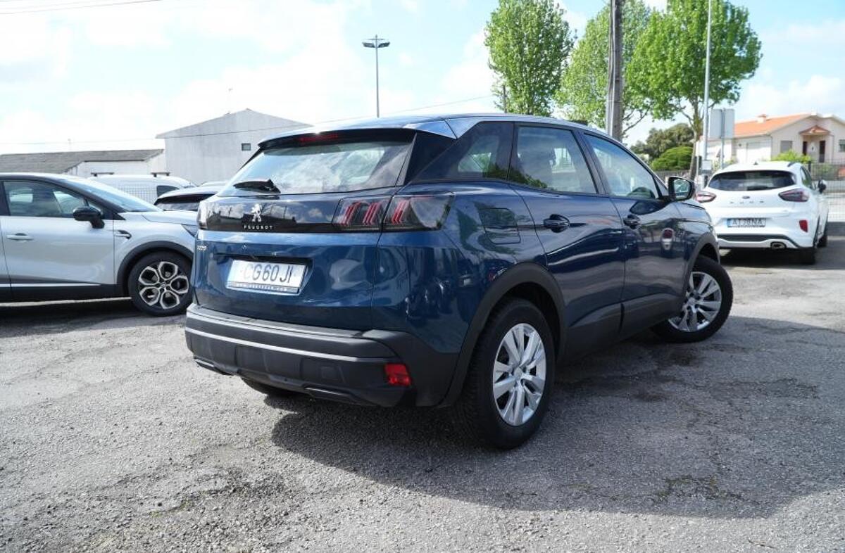 PEUGEOT 3008 1.2 PureTech Allure Pack