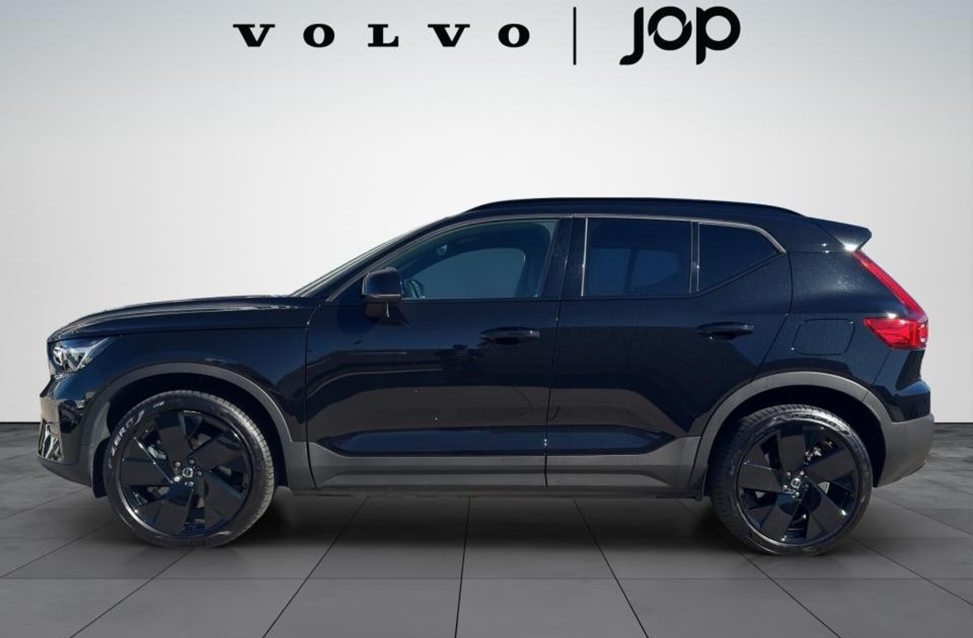 VOLVO EX40 Single Motor Extended Range Core