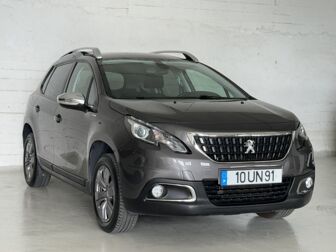 PEUGEOT 2008 1.2 PureTech Style