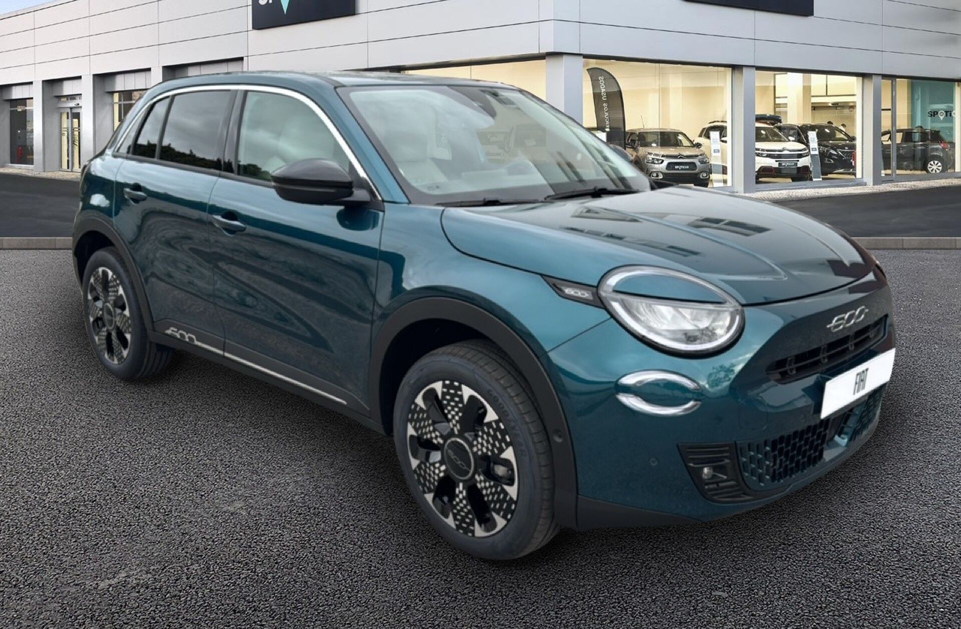 FIAT 600 1.2 Hybrid La Prima