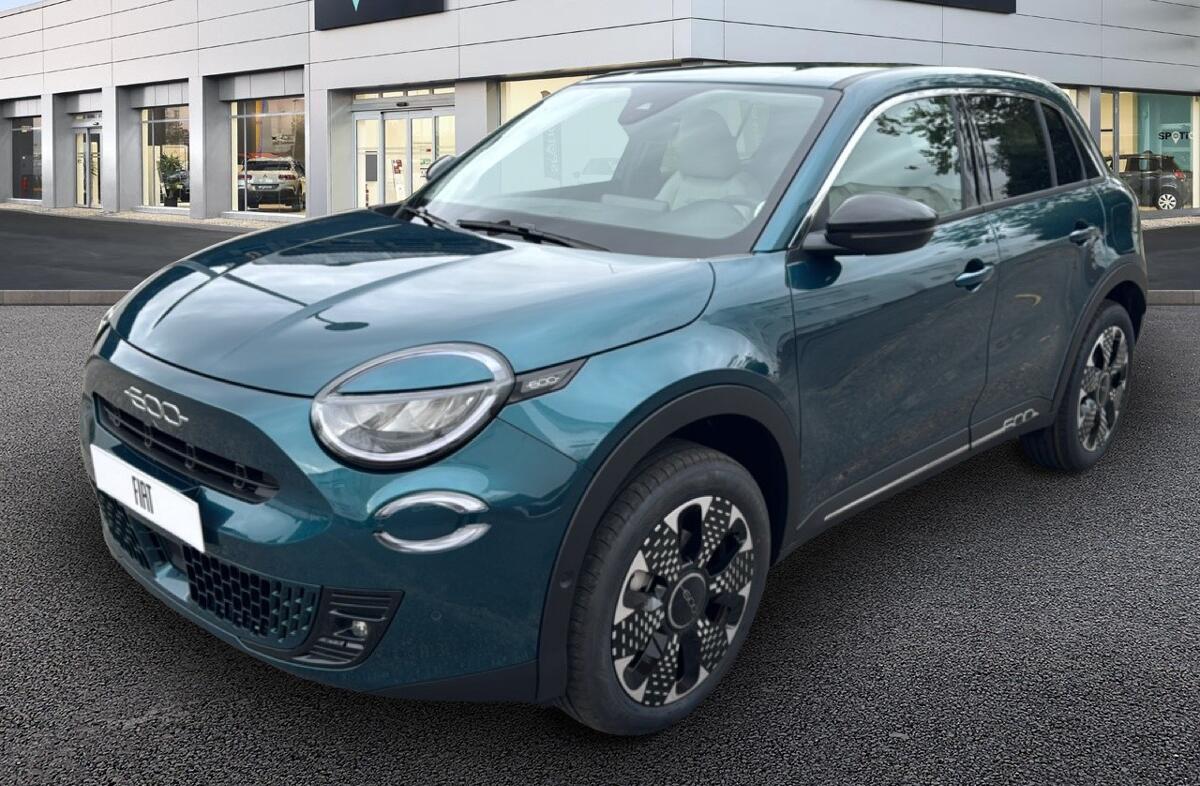 FIAT 600 1.2 Hybrid La Prima