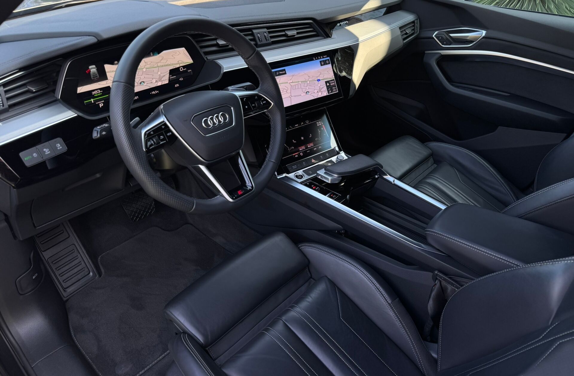 AUDI e-tron GT quattro