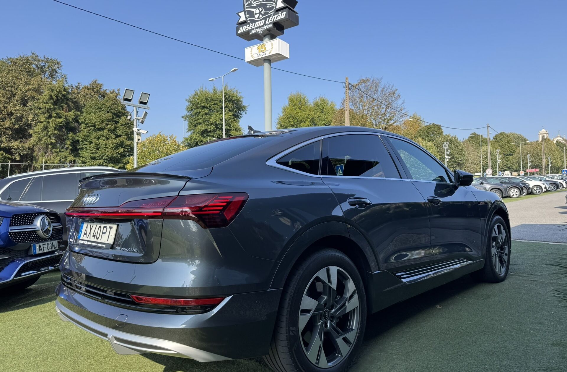 AUDI e-tron GT quattro