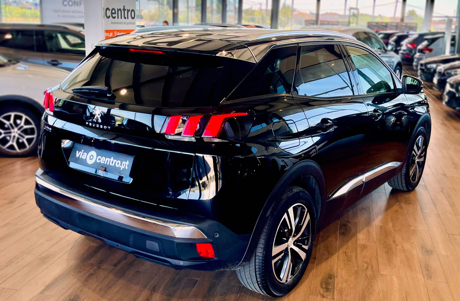 PEUGEOT 3008 1.2 PureTech Allure Pack