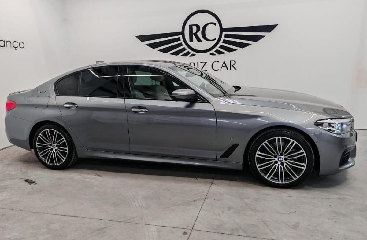 BMW Serie-5 530 e iPerformance Pack M