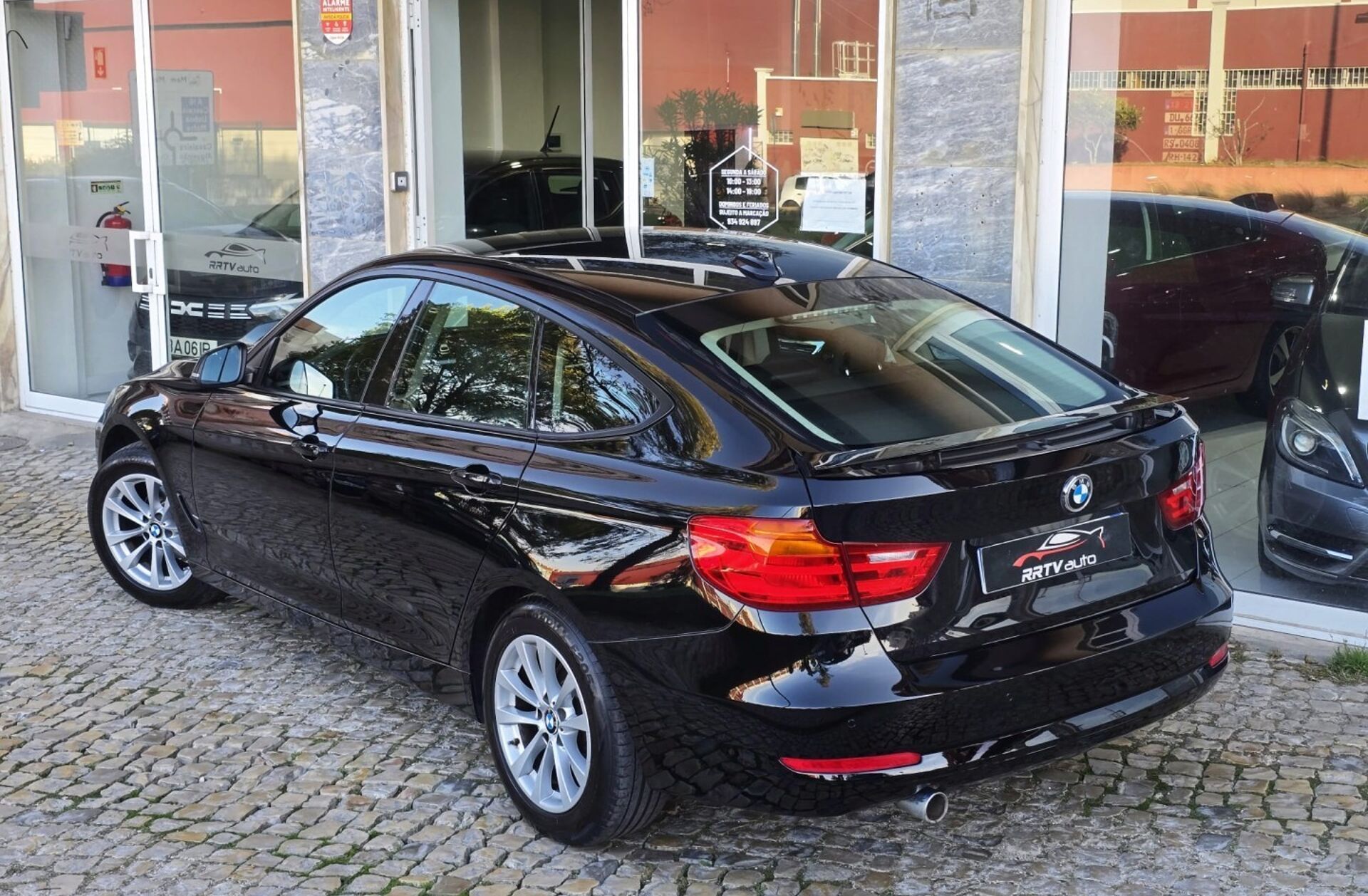 BMW Serie-3 318 d Auto