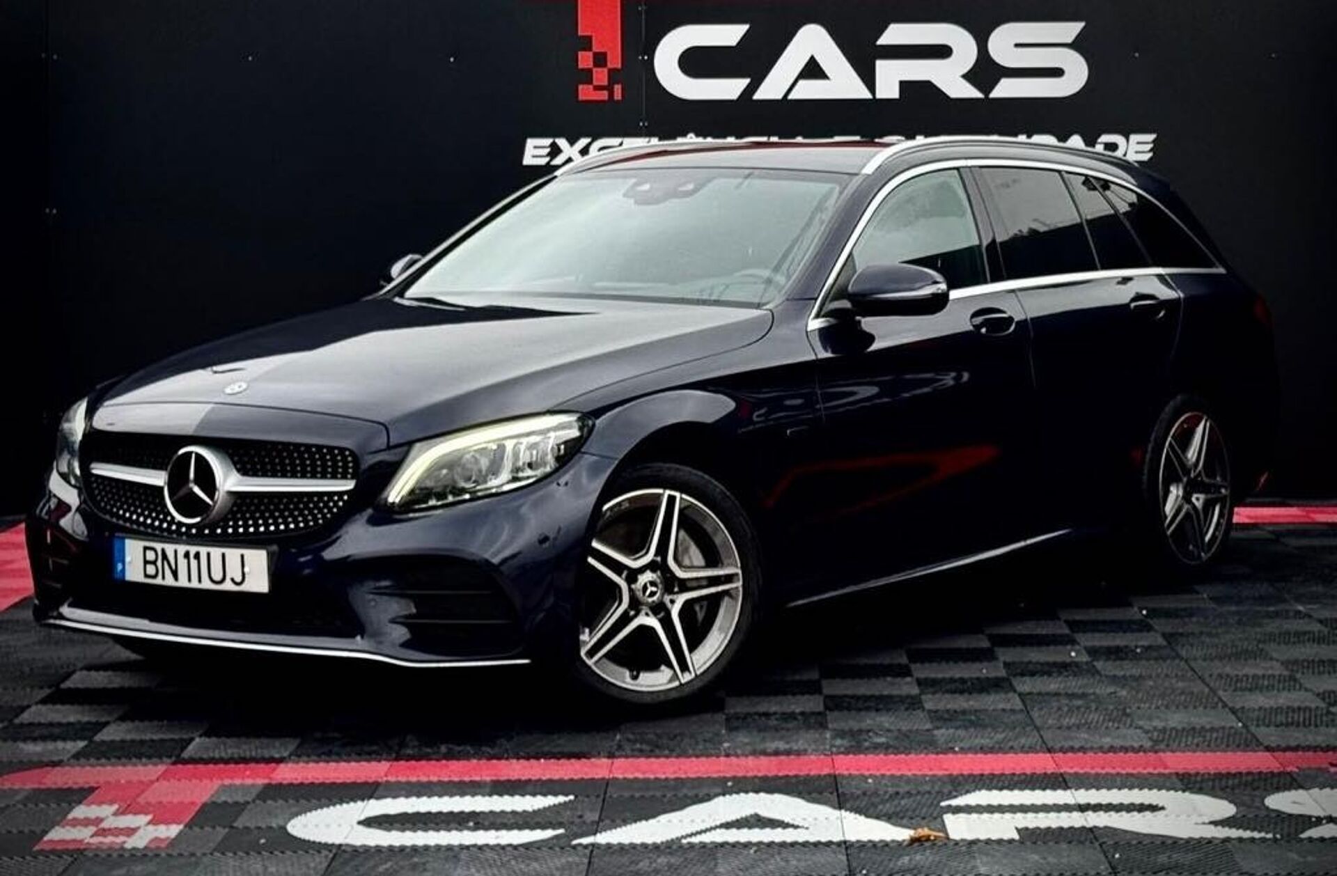 MERCEDES Classe C C 300 de AMG Line