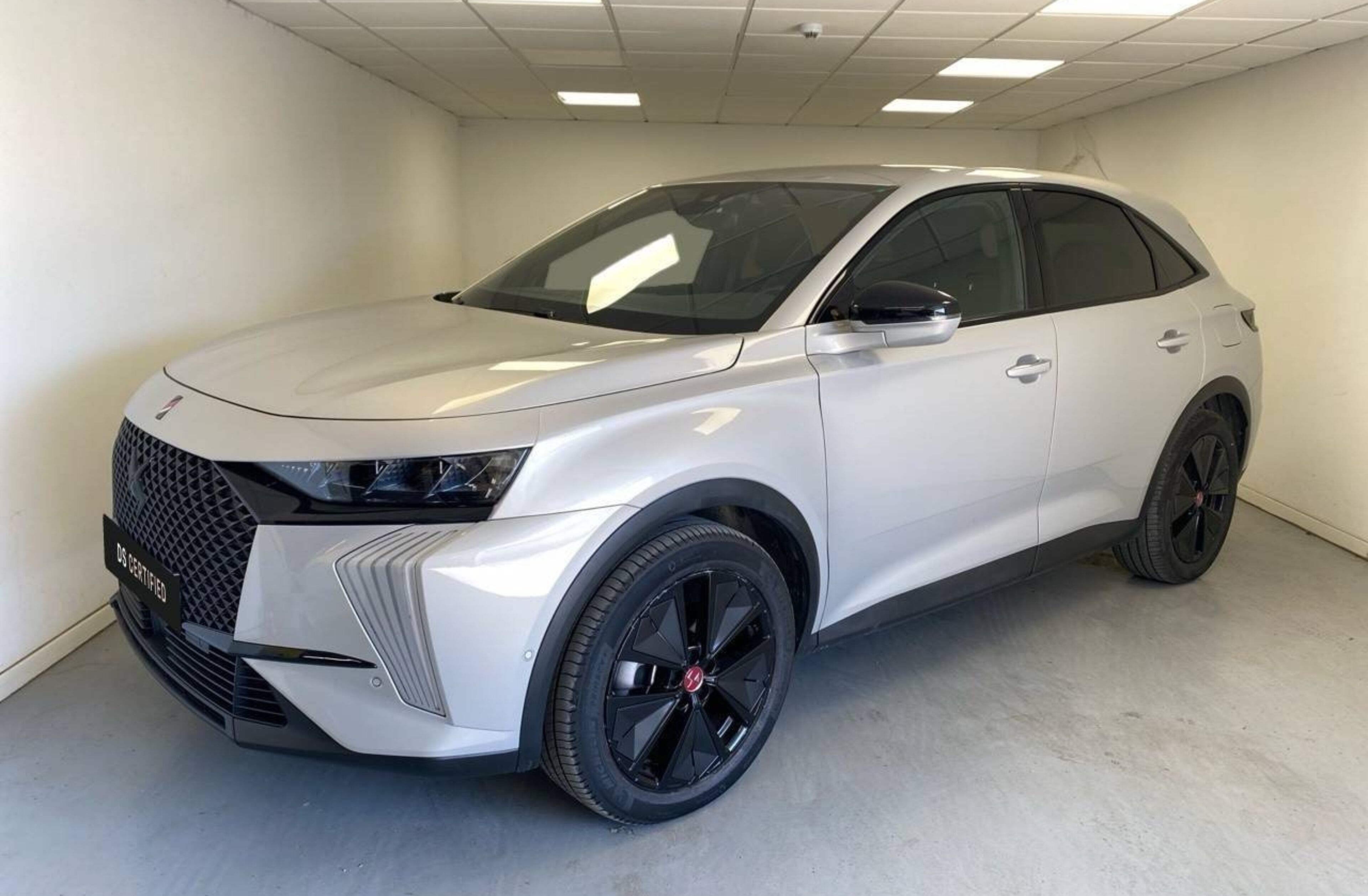 DS DS 4 E-TENSE 4X2 225 Performance Line