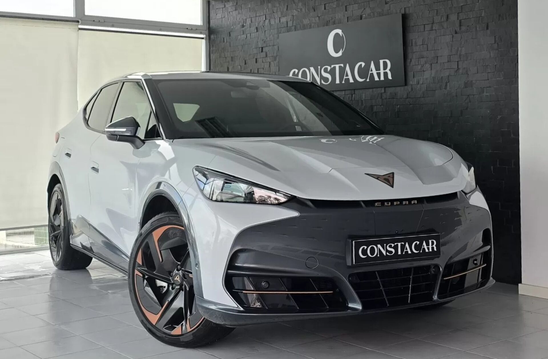 CUPRA Tavascan 77 kWh VZ