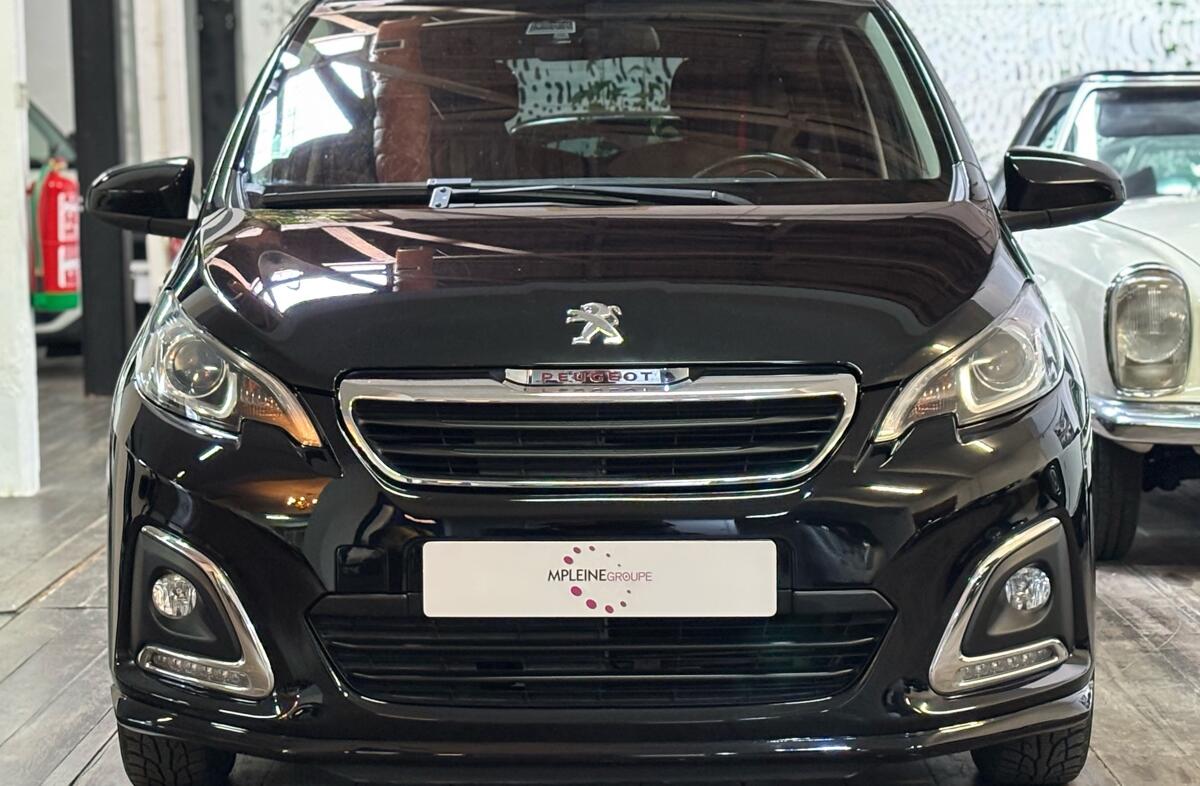 PEUGEOT 108 Top! 1.0 VTi Allure