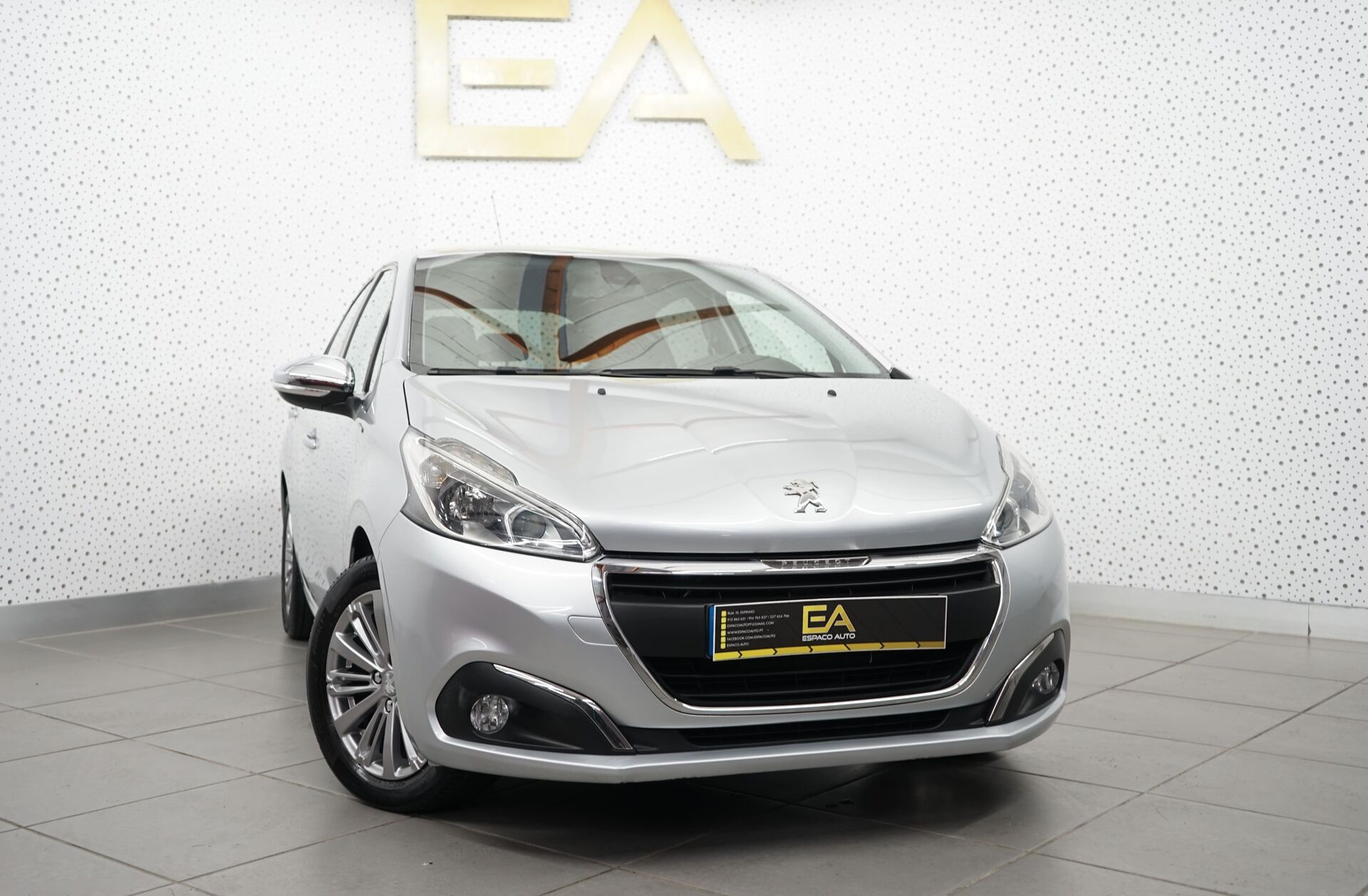 PEUGEOT 208 1.6 BlueHDi Active