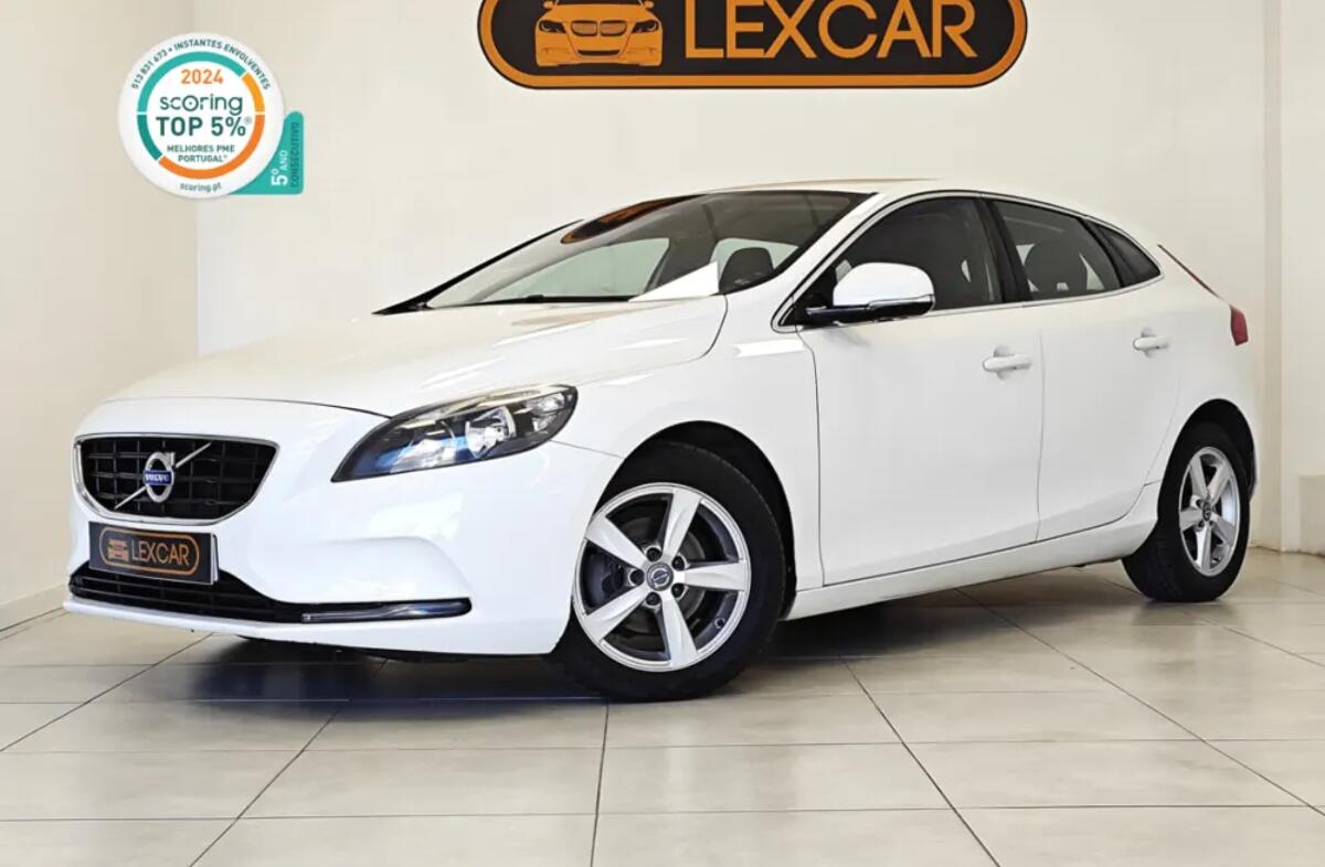 VOLVO V40 1.6 D2 Summum Eco