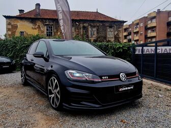 VOLKSWAGEN Golf 2.0 TSI GTI